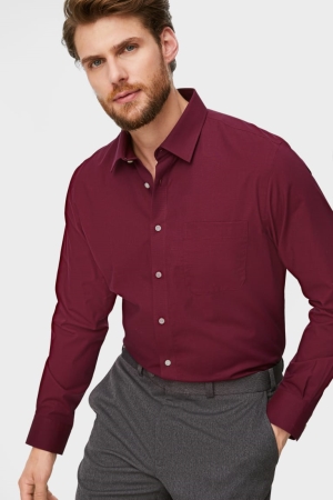 C&A Business Regular Fit Kent Collar Easy-iron Overhemd Heren Donkerrood | 3451UTMFE